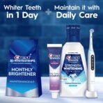 Crest 3D White Vivid Mint Ultra Whitening Toothpaste, 5.2 oz., 5 pk - Image 7